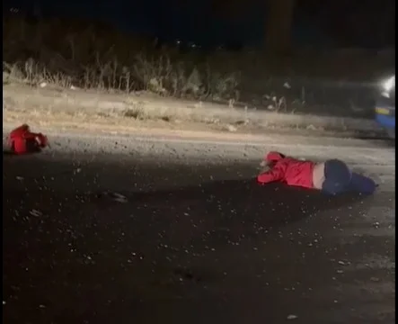 Tragedia en la Carretera: Mujer motociclista pierde la vida en impactante accidente