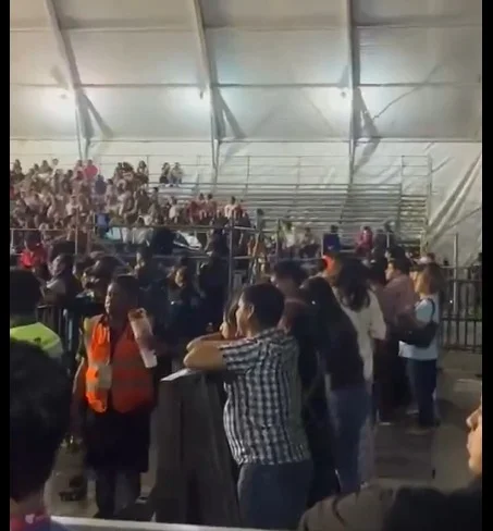 ¿Dónde están los fans? Baja asistencia sorprende en concierto de Matisse en la Feria de Puebla