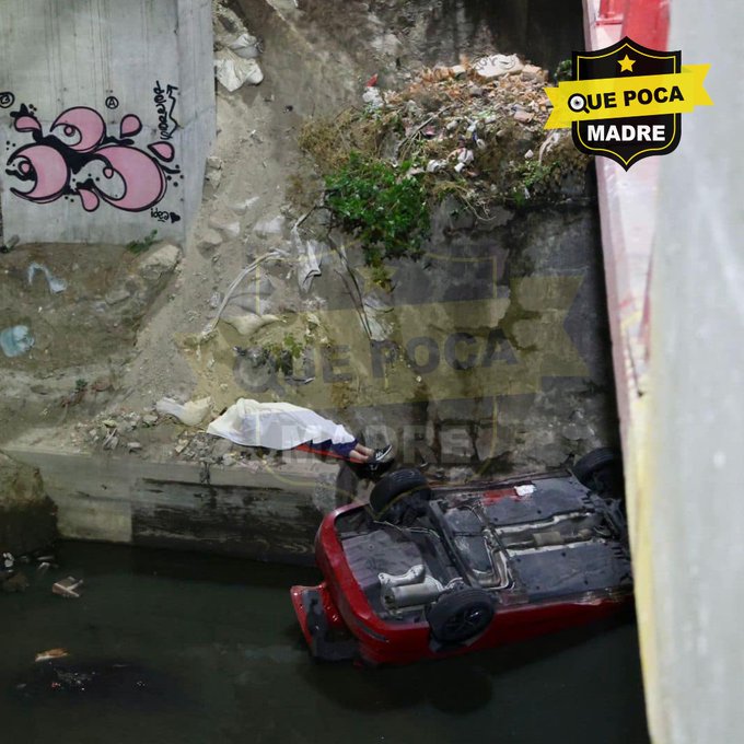 Hombre fallece en aparatoso accidente al caer al Río de los Remedios en Tlalnepantla
