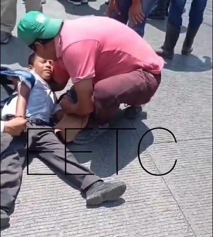 Ciudad Quetzal: Motociclista provoca conmoción al atropellar a niños