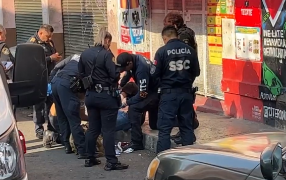 Hombre resulta herido a puñaladas tras riña en Guerrero