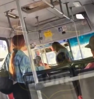 Mujer genera altercado en transporte público al exigir ser bajada en un punto no autorizado