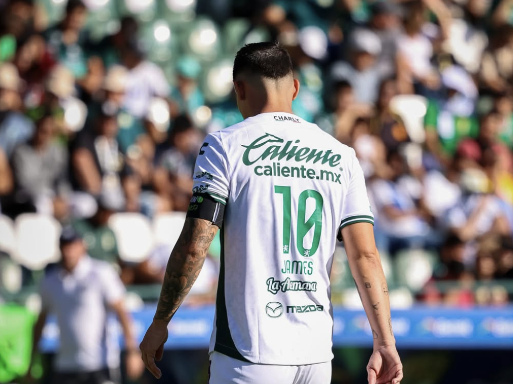 Duro semestre para James: sin títulos, sin Mundial de Clubes y en espera de la selección