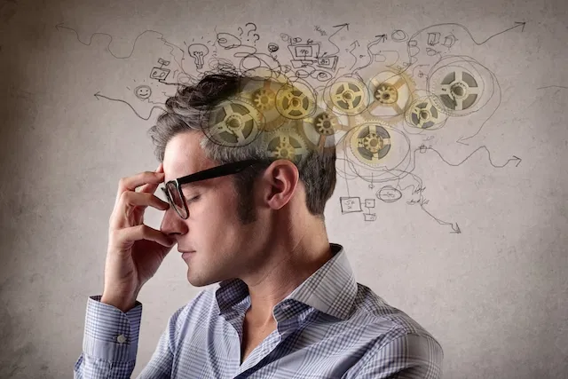 ¿Qué es el “síndrome del pensamiento acelerado”?