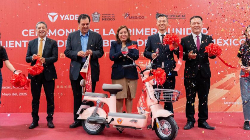 Empresa china inaugura planta de motocicletas eléctricas en México